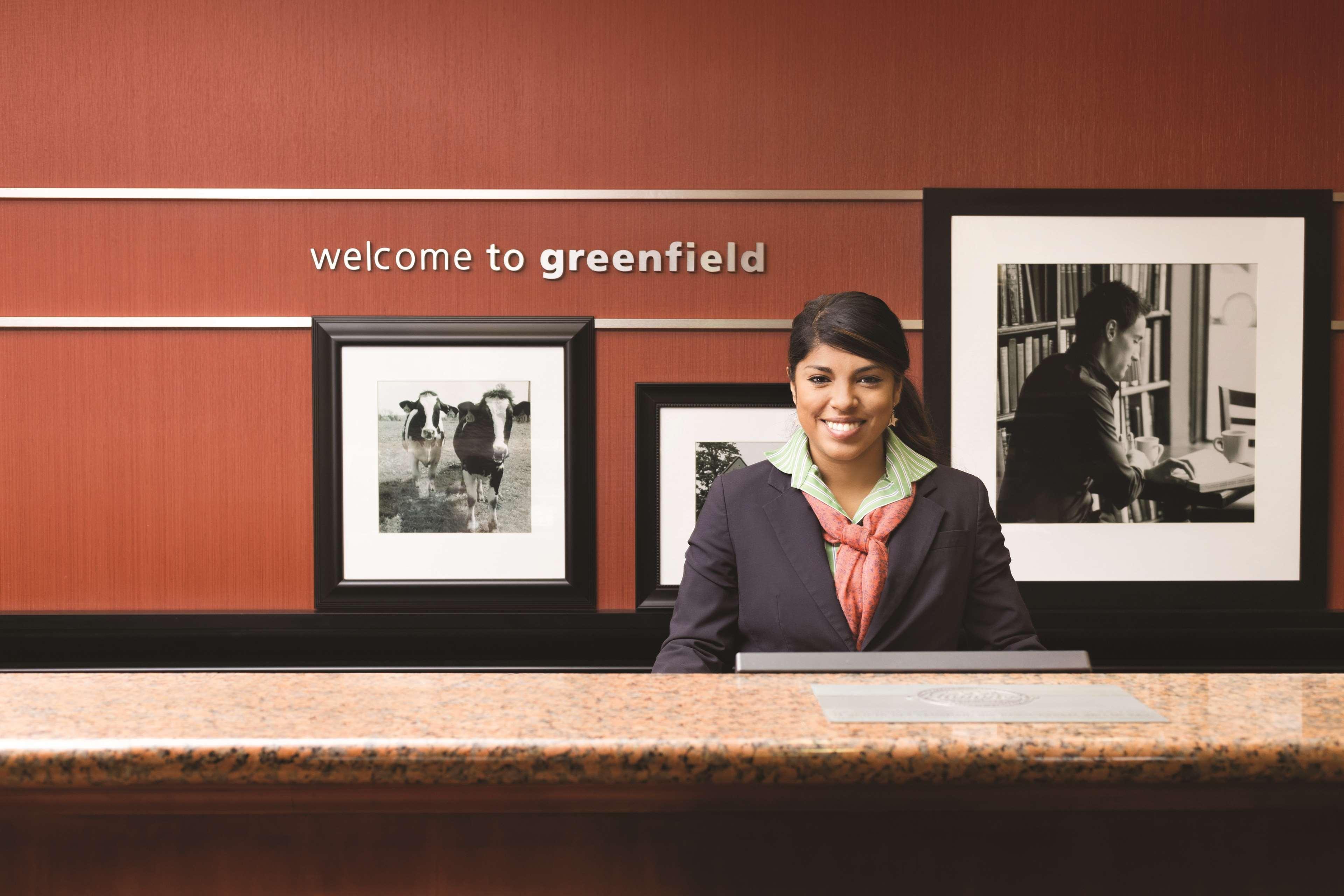 Hampton Inn & Suites Greenfield Esterno foto