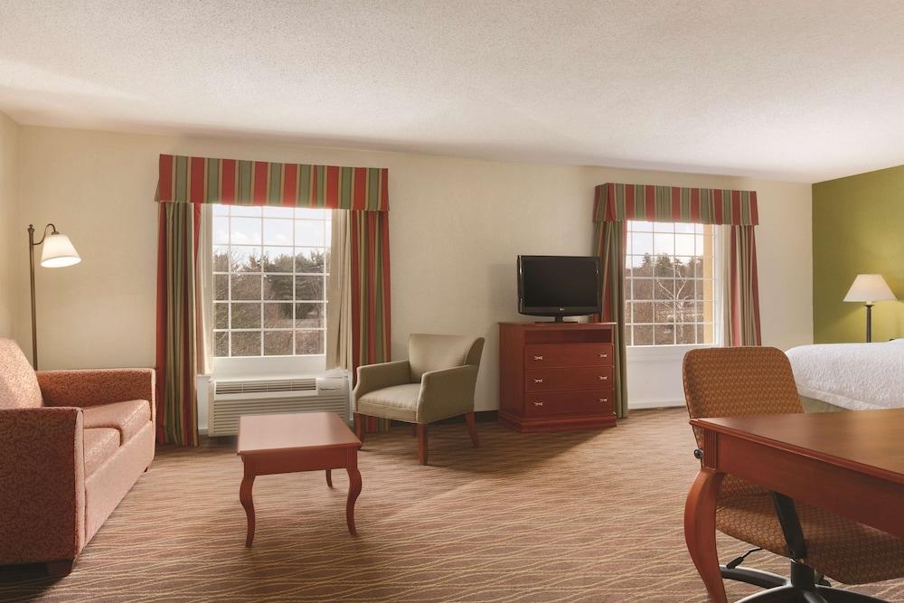 Hampton Inn & Suites Greenfield Esterno foto