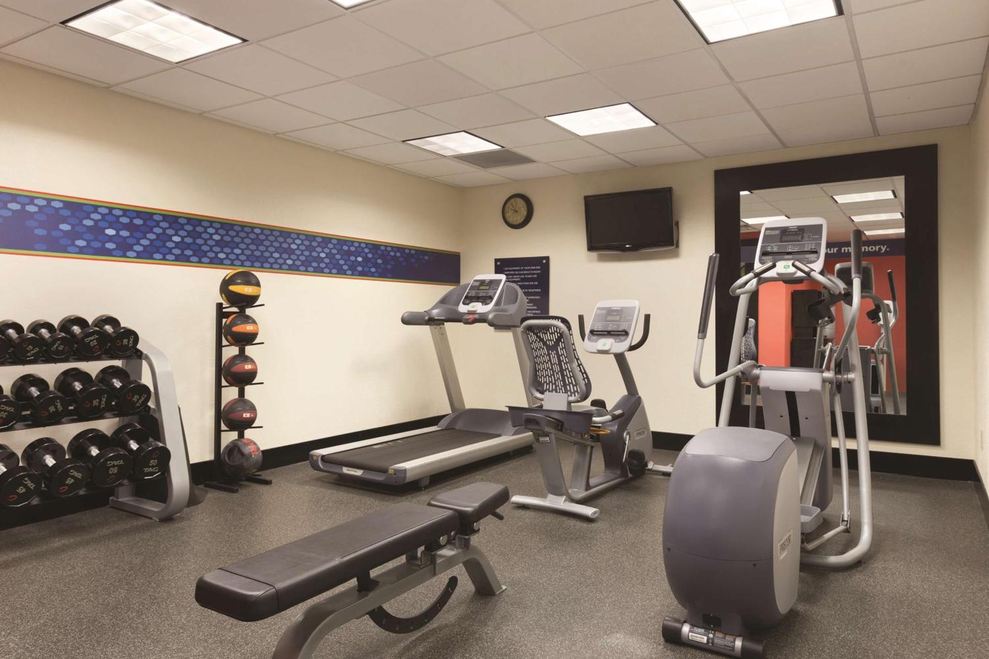Hampton Inn & Suites Greenfield Esterno foto