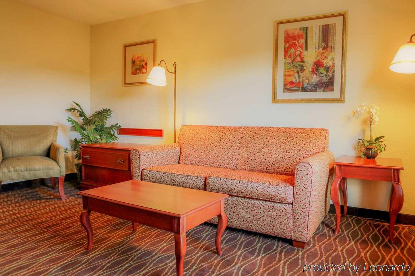 Hampton Inn & Suites Greenfield Esterno foto